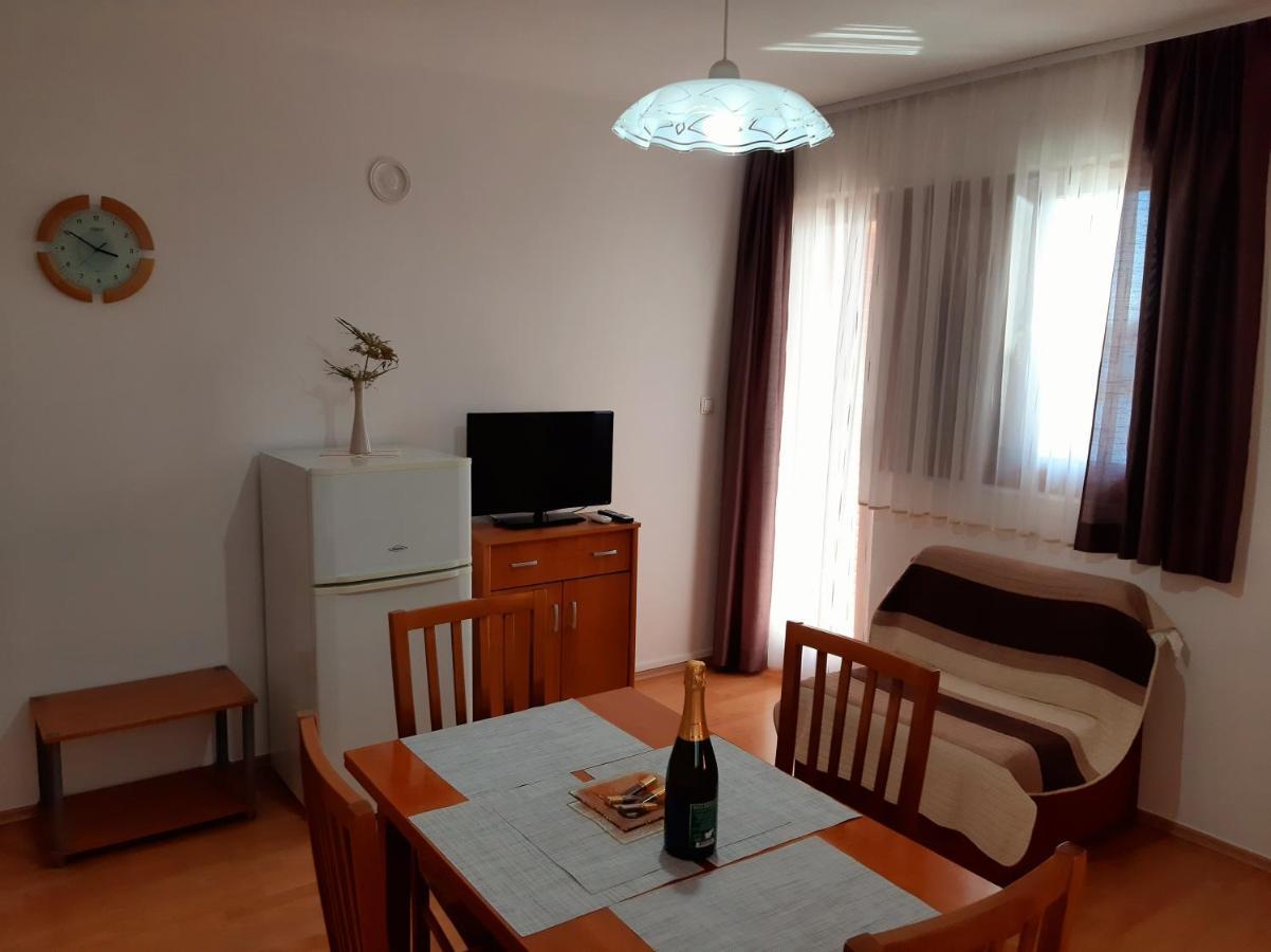 Apartments Agrijan Maslenica Eksteriør billede